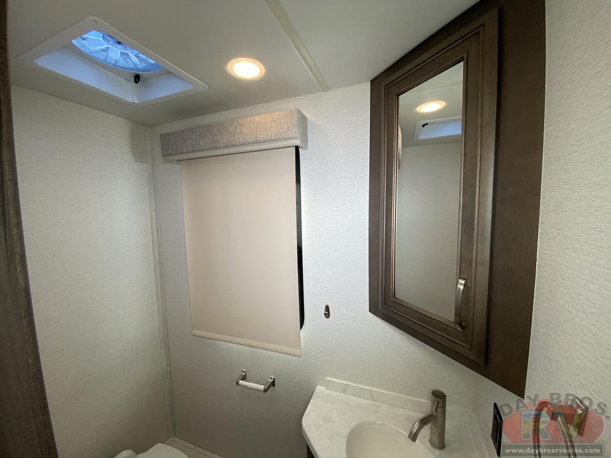 2024 Entegra Coach Accolade XL Motorhome