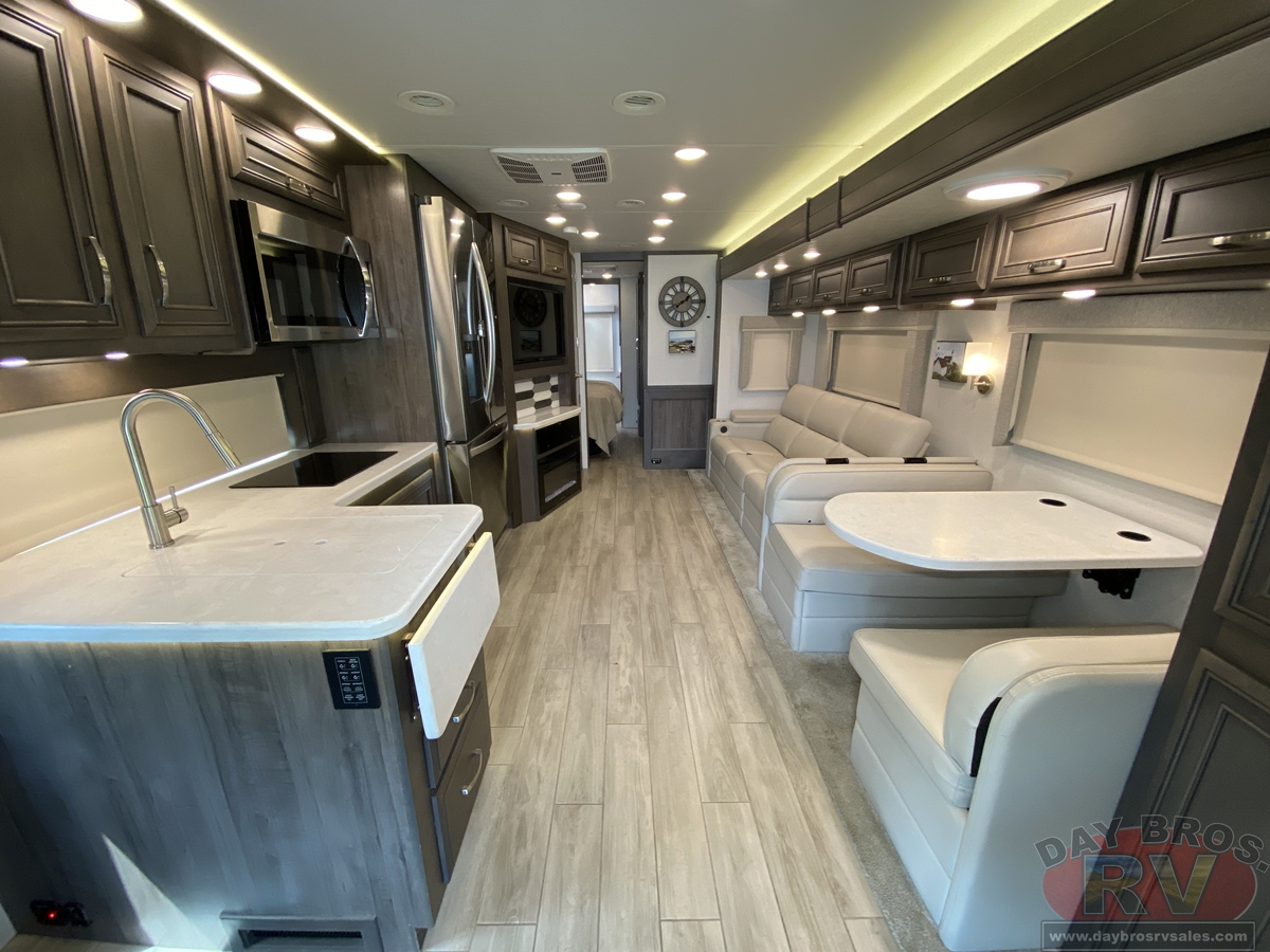 2024 Entegra Coach Accolade XL Motorhome