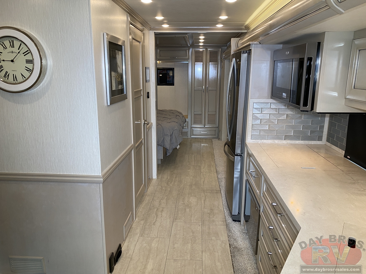 2024 Newmar Super Star Motorhome