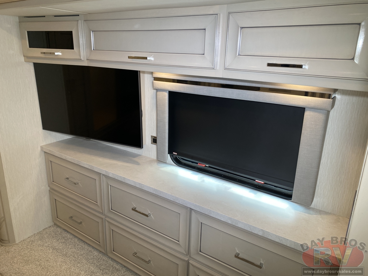 2024 Newmar Super Star Motorhome