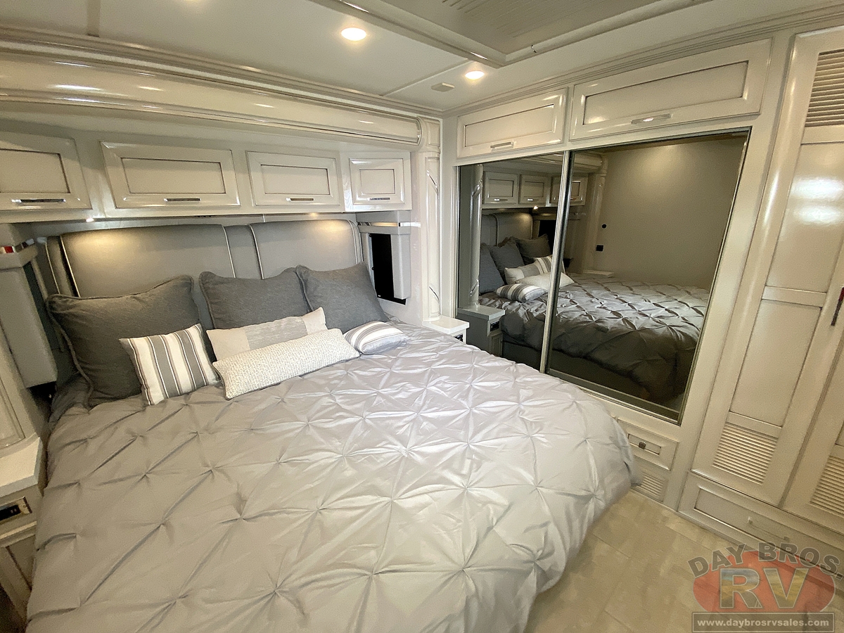2024 Newmar Super Star Motorhome