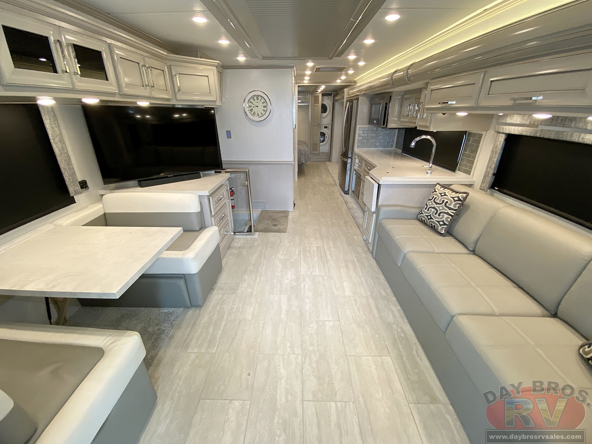 2024 Newmar Super Star Motorhome