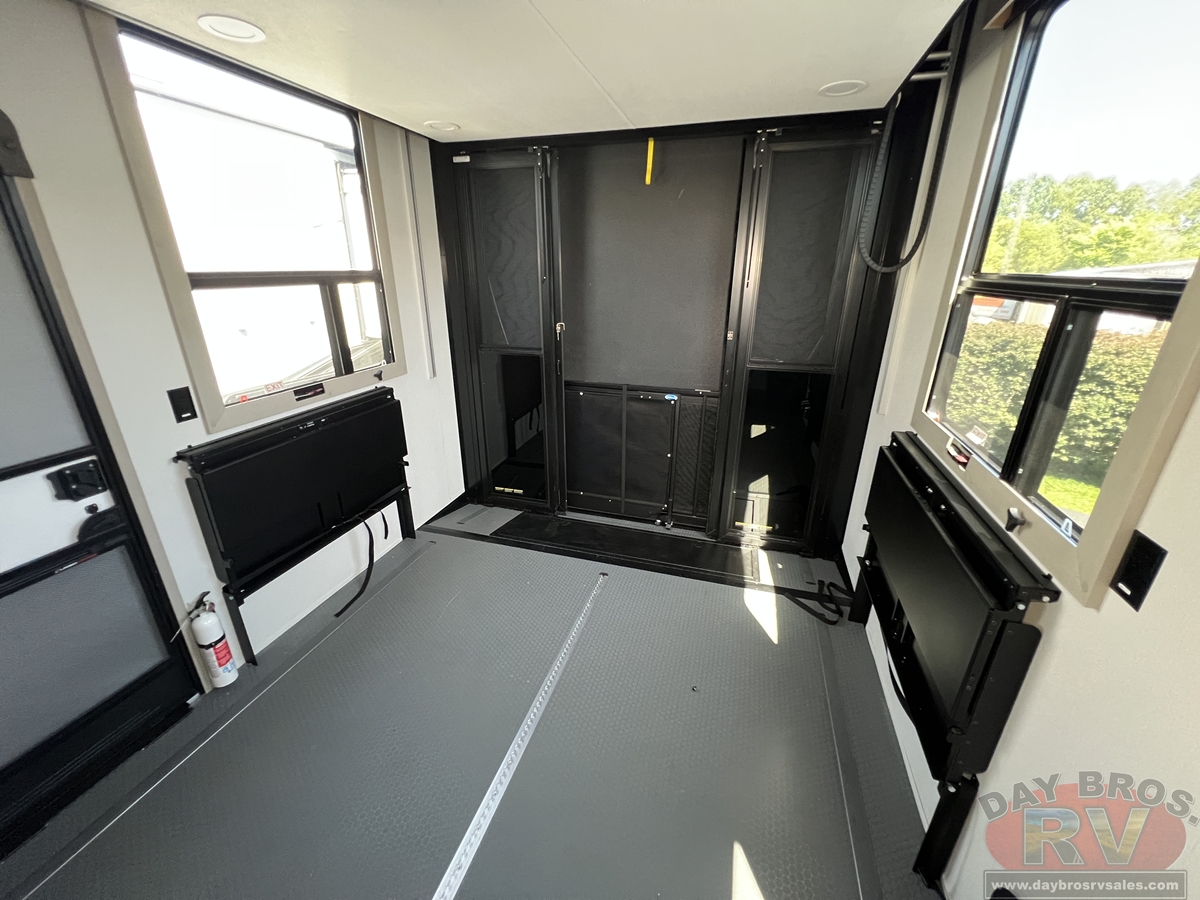 2025 Grand Design Momentum M-Class Toy Hauler Fifth Wheel