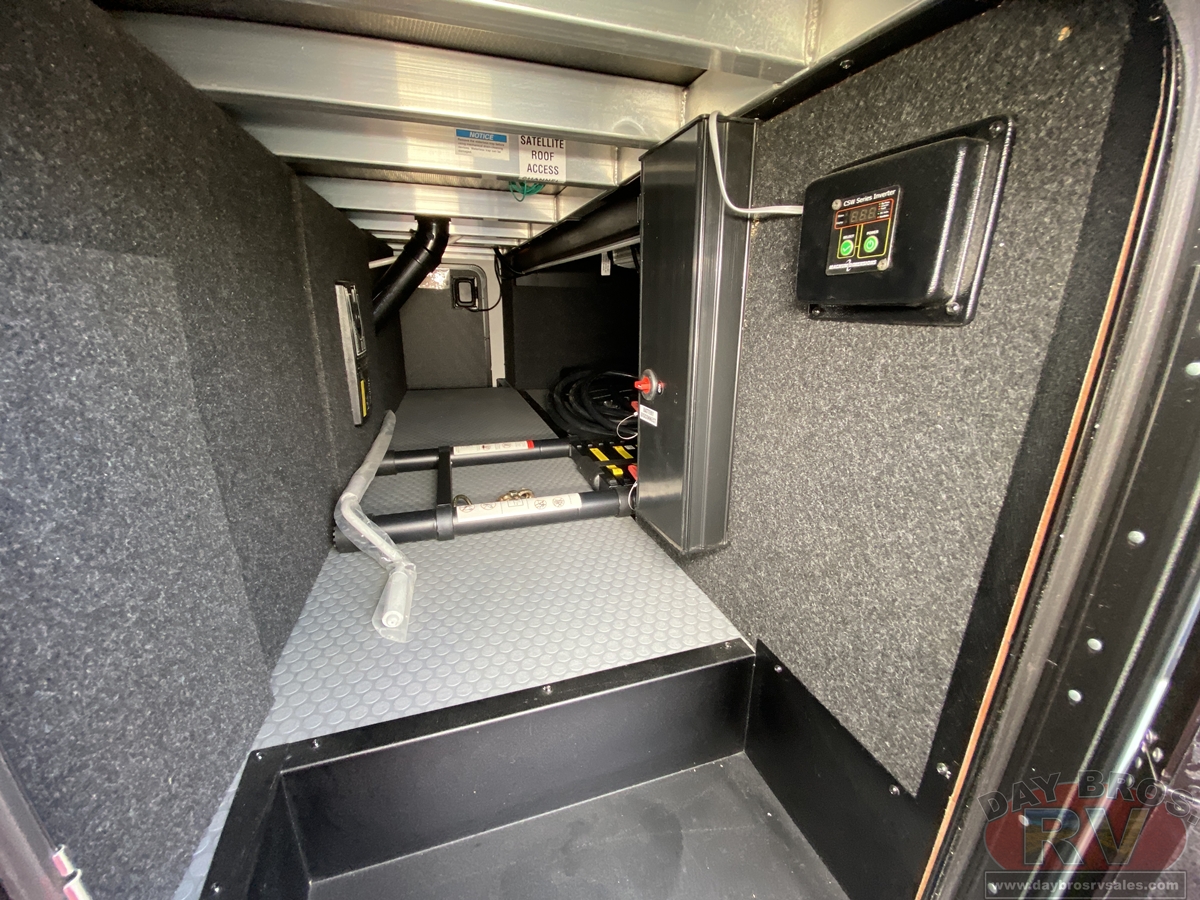 2025 Grand Design Momentum M-Class Toy Hauler Fifth Wheel