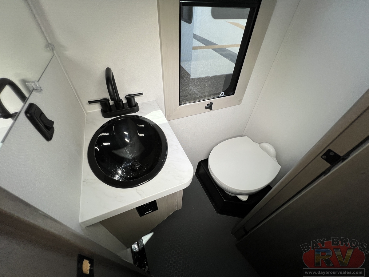 2025 Grand Design Momentum M-Class Toy Hauler Fifth Wheel