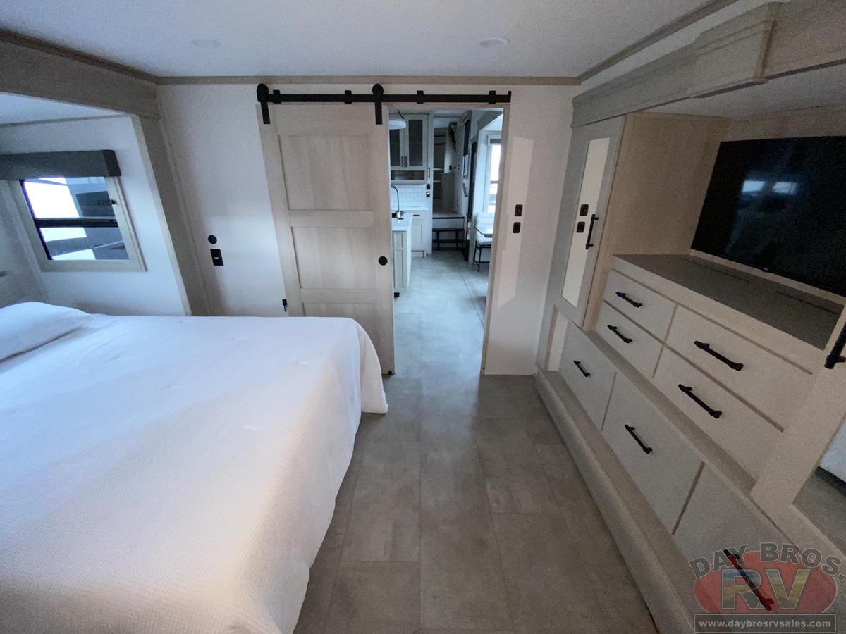 2026 Grand Design Solitude 391DL Fifth Wheel
