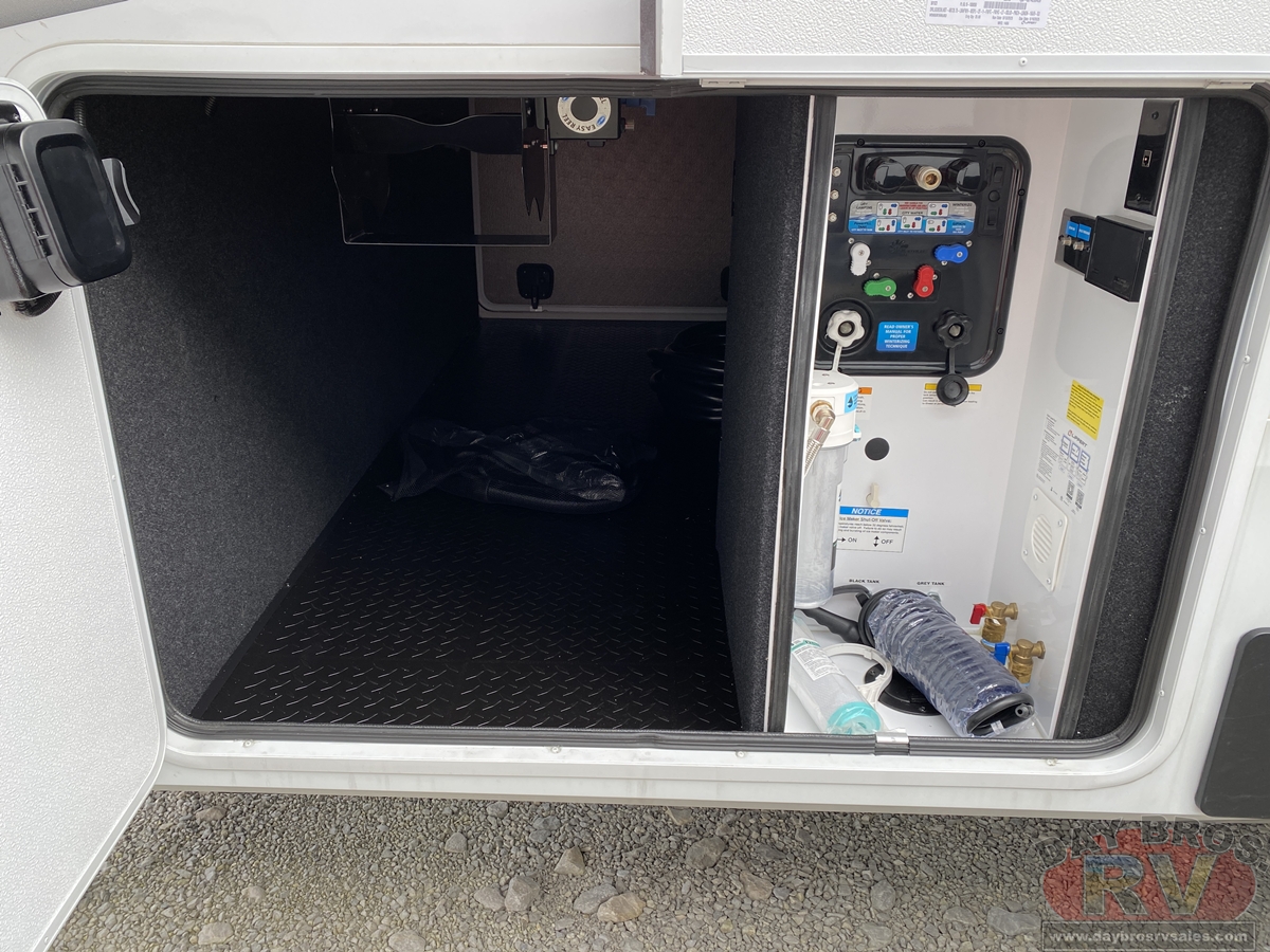 2026 Grand Design Solitude 391DL Fifth Wheel