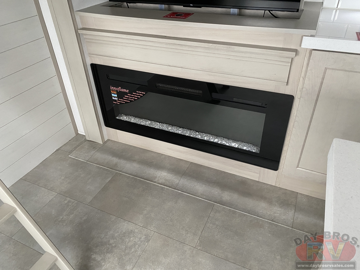 2026 Grand Design Solitude 391DL Fifth Wheel