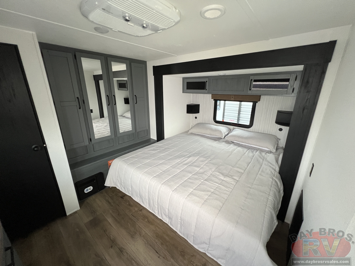 2027 Forest River Puma 31FKRK Travel Trailer