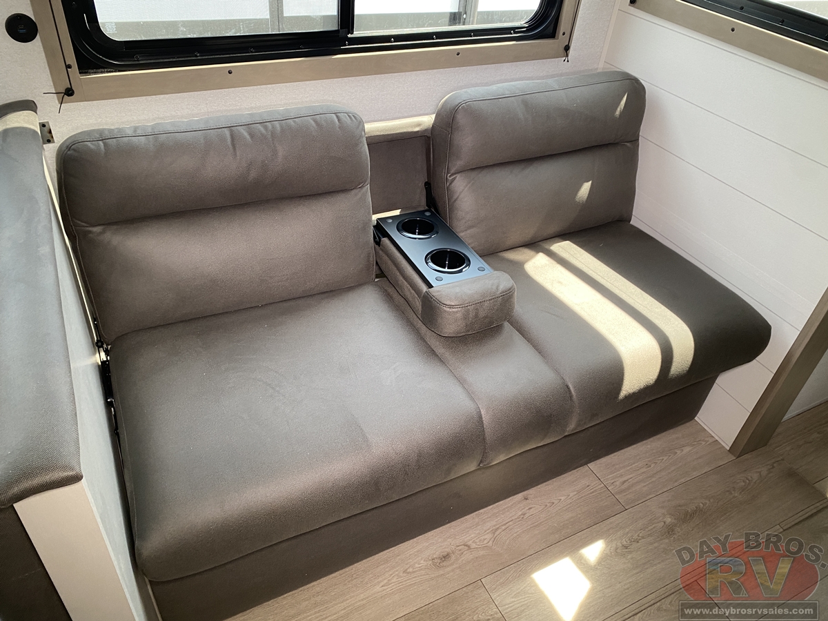 2027 Jayco Jay Flight SLX 261BHS Travel Trailer