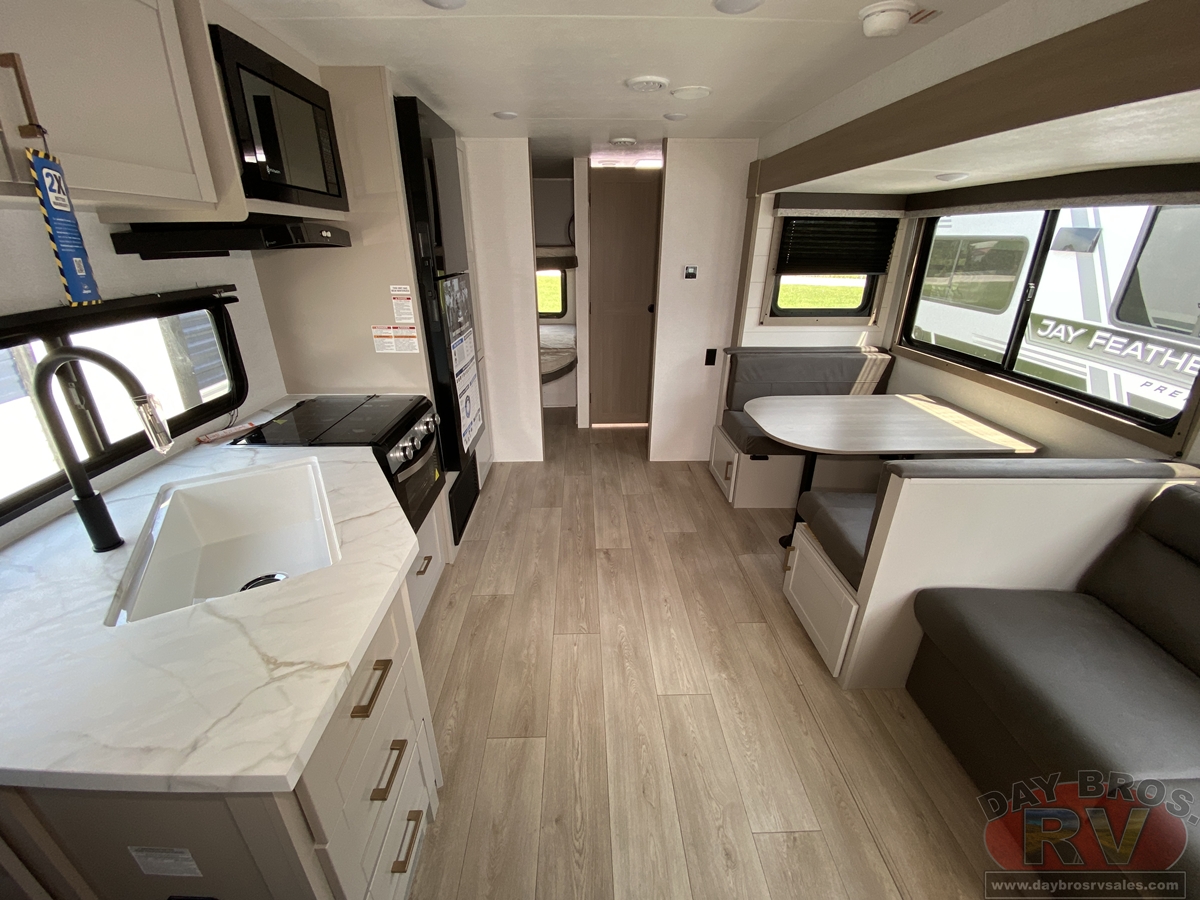 2027 Jayco Jay Flight SLX 261BHS Travel Trailer