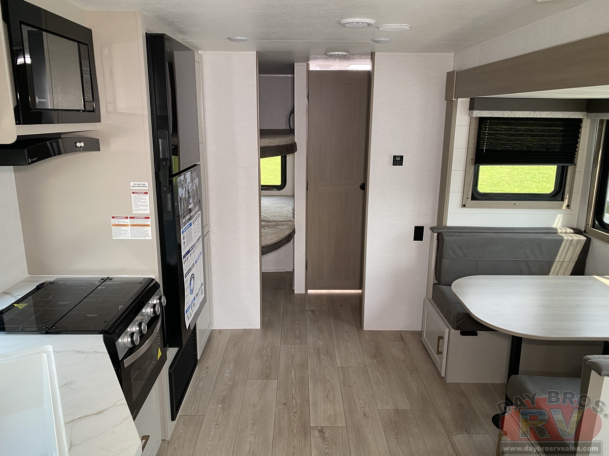 2027 Jayco Jay Flight SLX 261BHS Travel Trailer