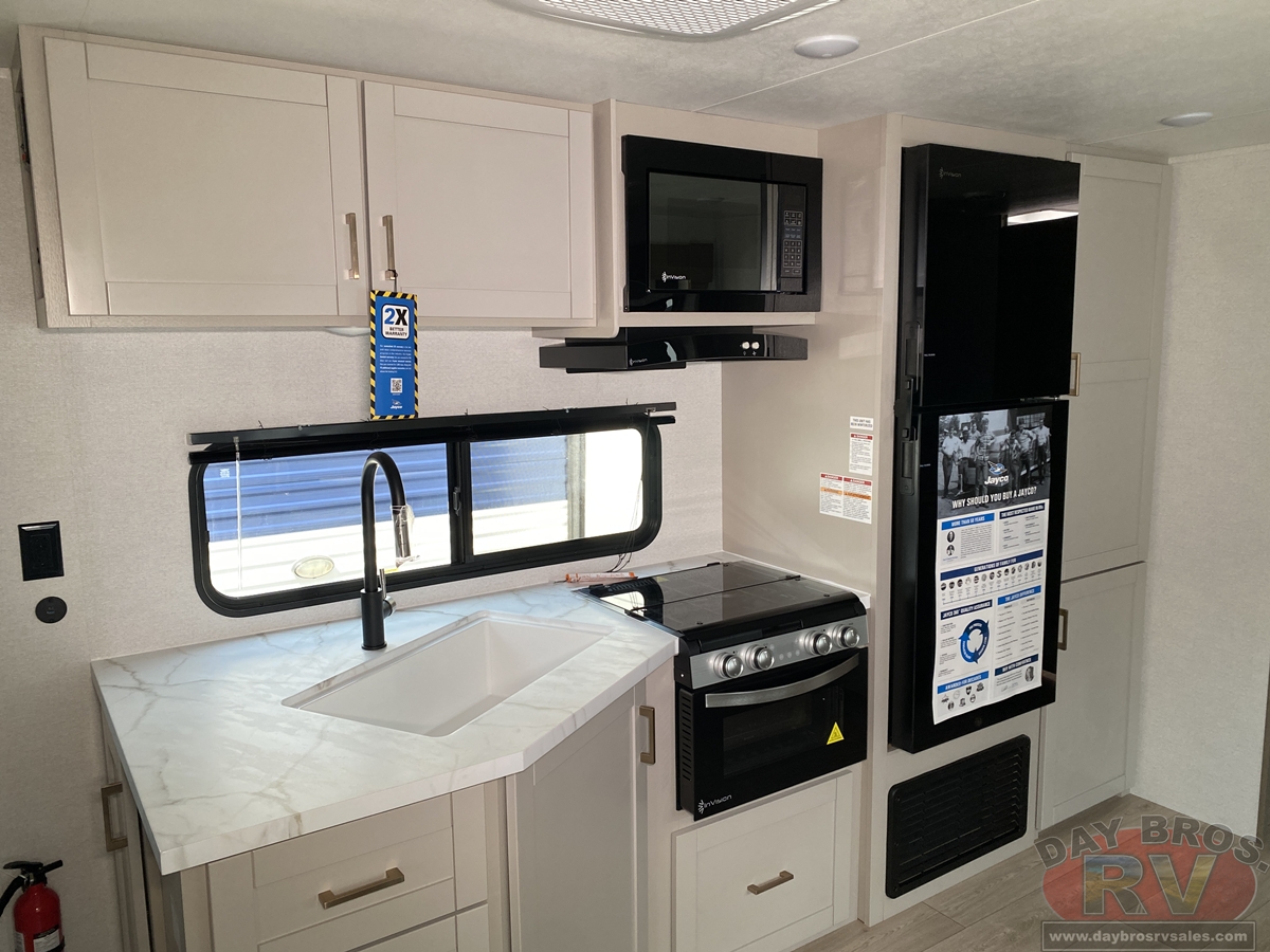 2027 Jayco Jay Flight SLX 261BHS Travel Trailer