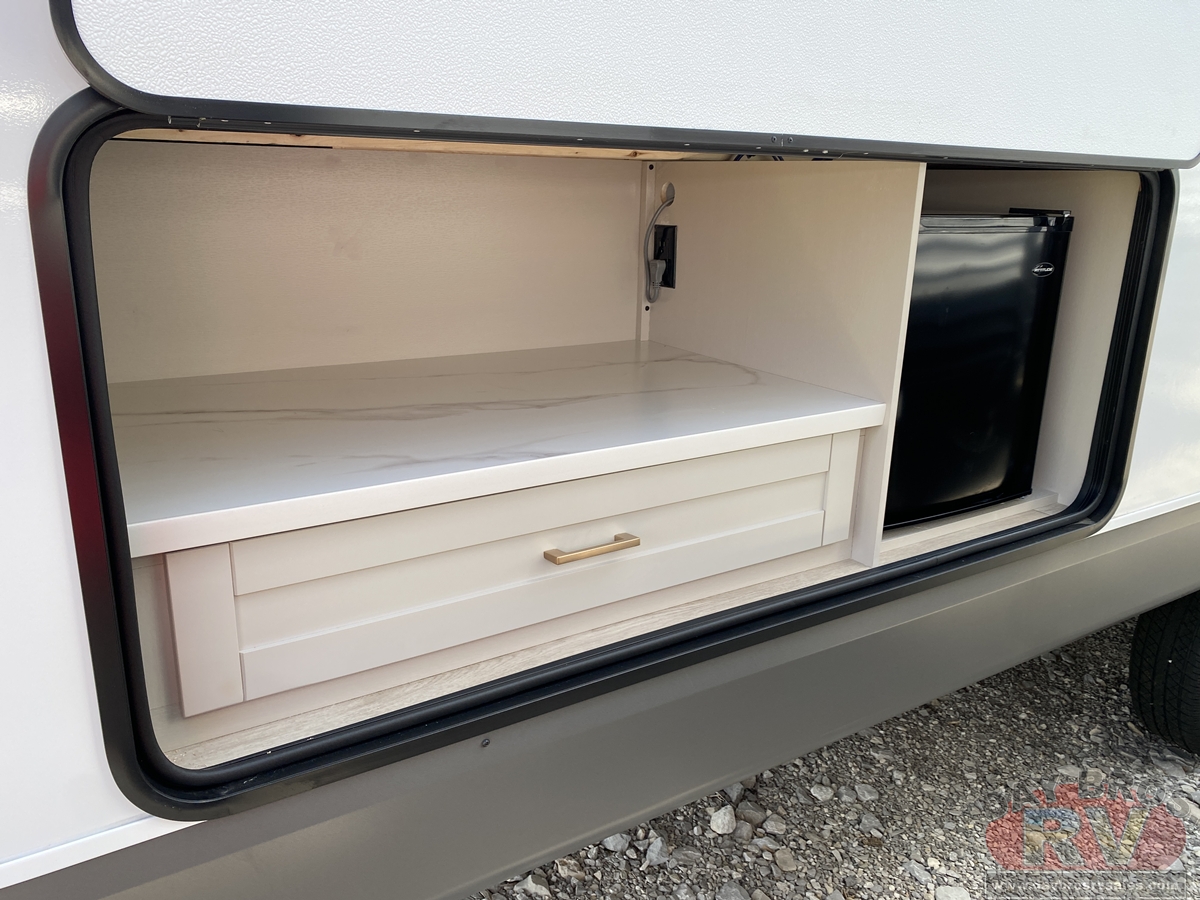 2027 Jayco Jay Flight SLX 261BHS Travel Trailer