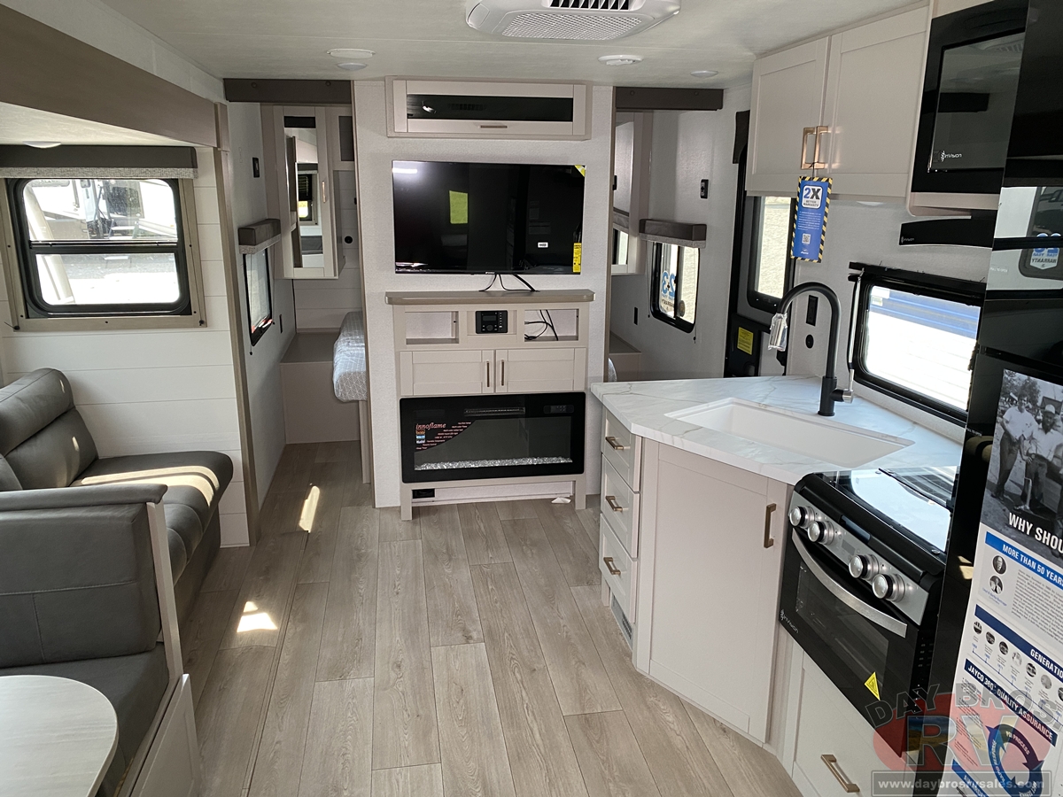 2027 Jayco Jay Flight SLX 261BHS Travel Trailer