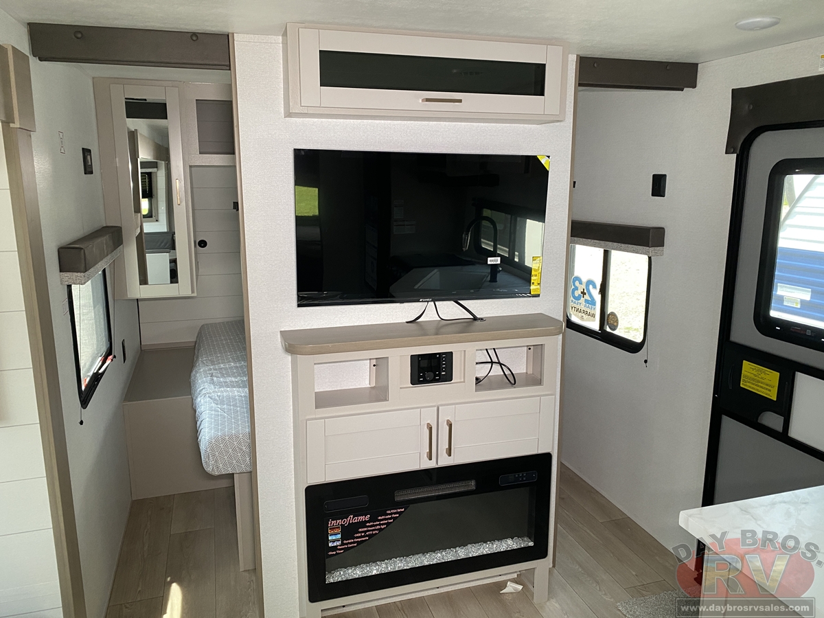 2027 Jayco Jay Flight SLX 261BHS Travel Trailer