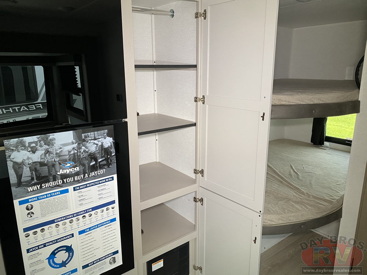 2027 Jayco Jay Flight SLX 261BHS Travel Trailer