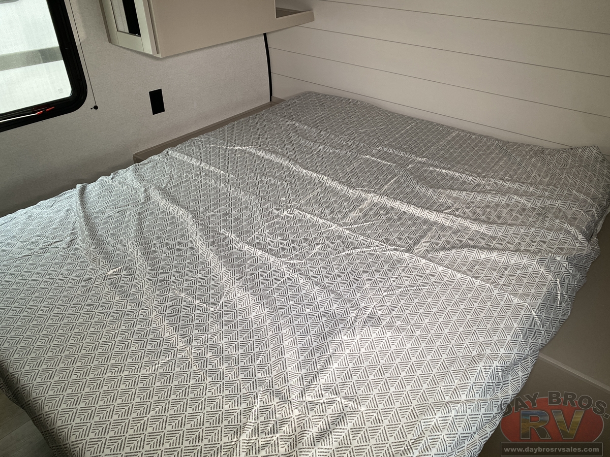 2027 Jayco Jay Flight SLX 261BHS Travel Trailer