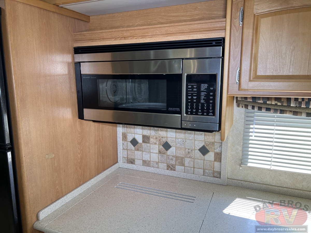 2008 Monaco Knight Motorhome