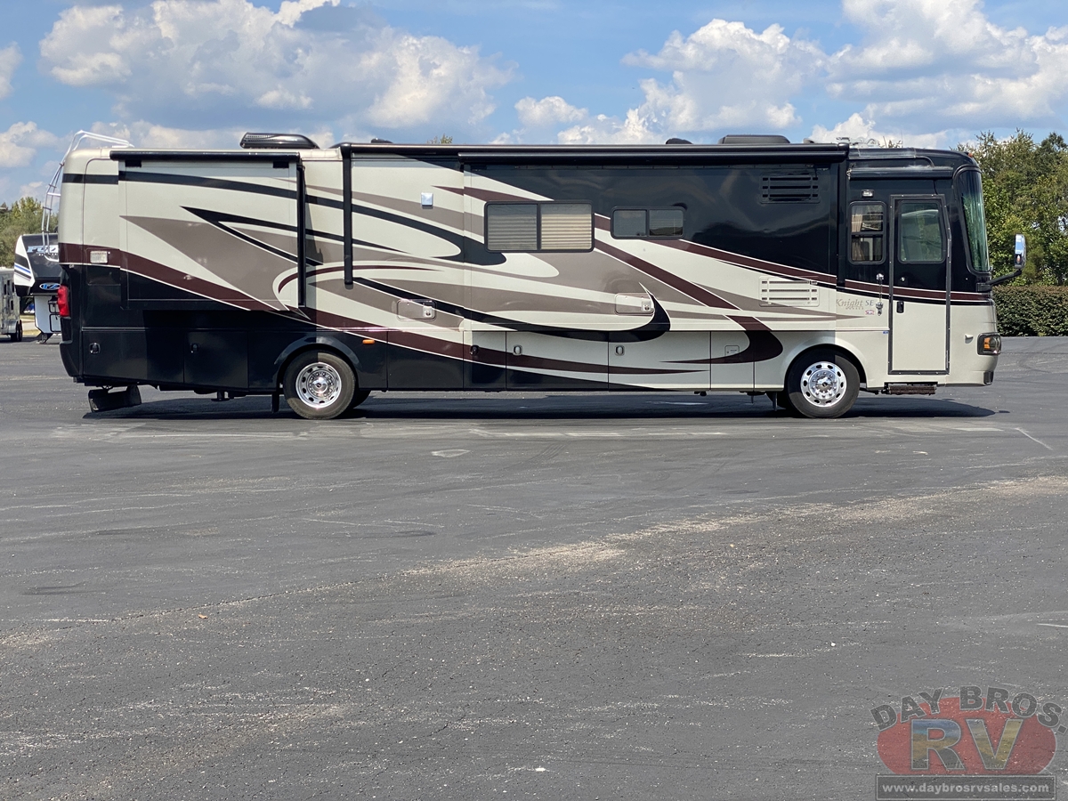 2008 Monaco Knight Motorhome