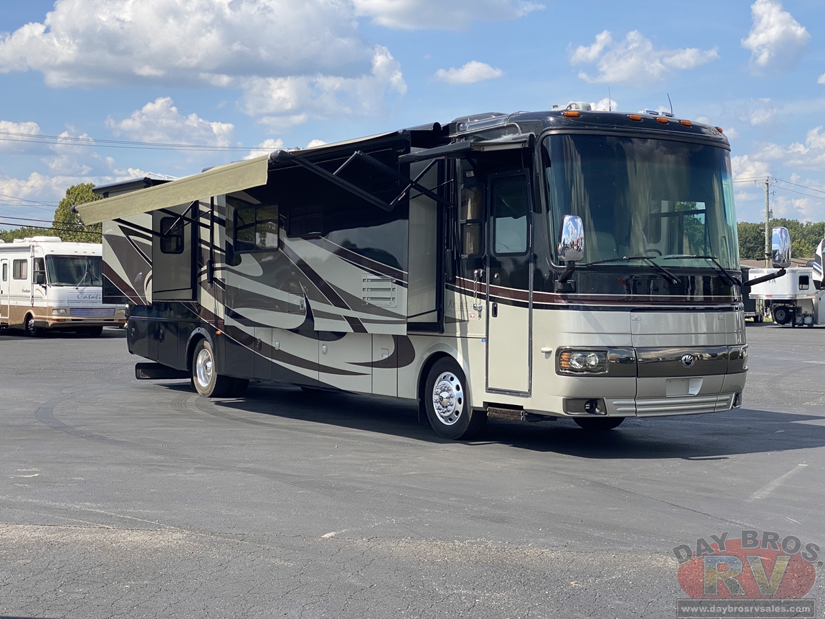 2008 Monaco Knight Motorhome