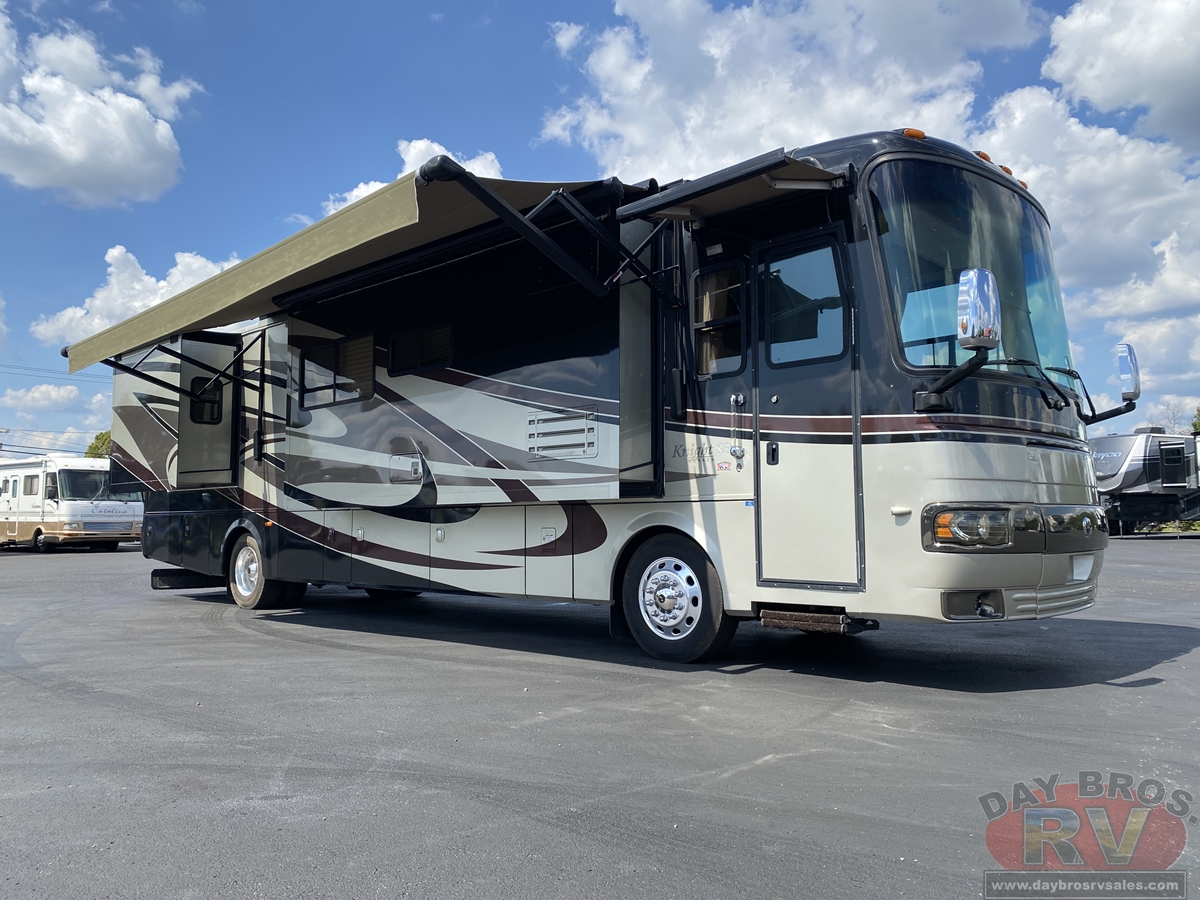 2008 Monaco Knight Motorhome