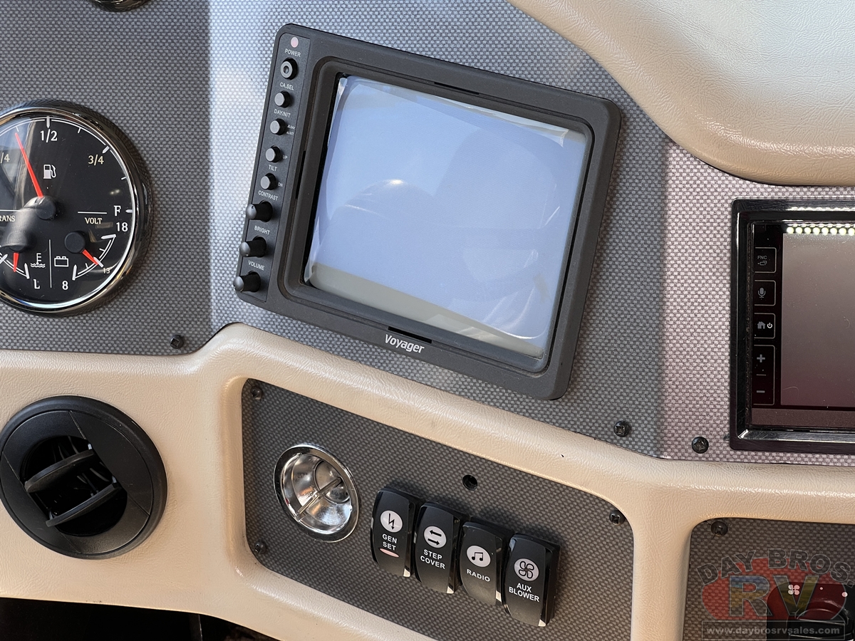 2008 Monaco Knight Motorhome