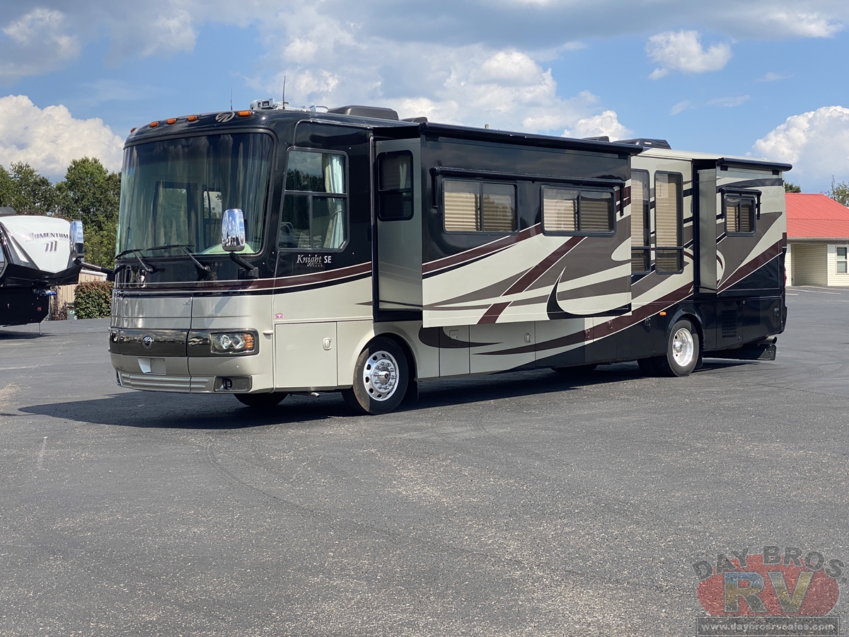 2008 Monaco Knight Motorhome