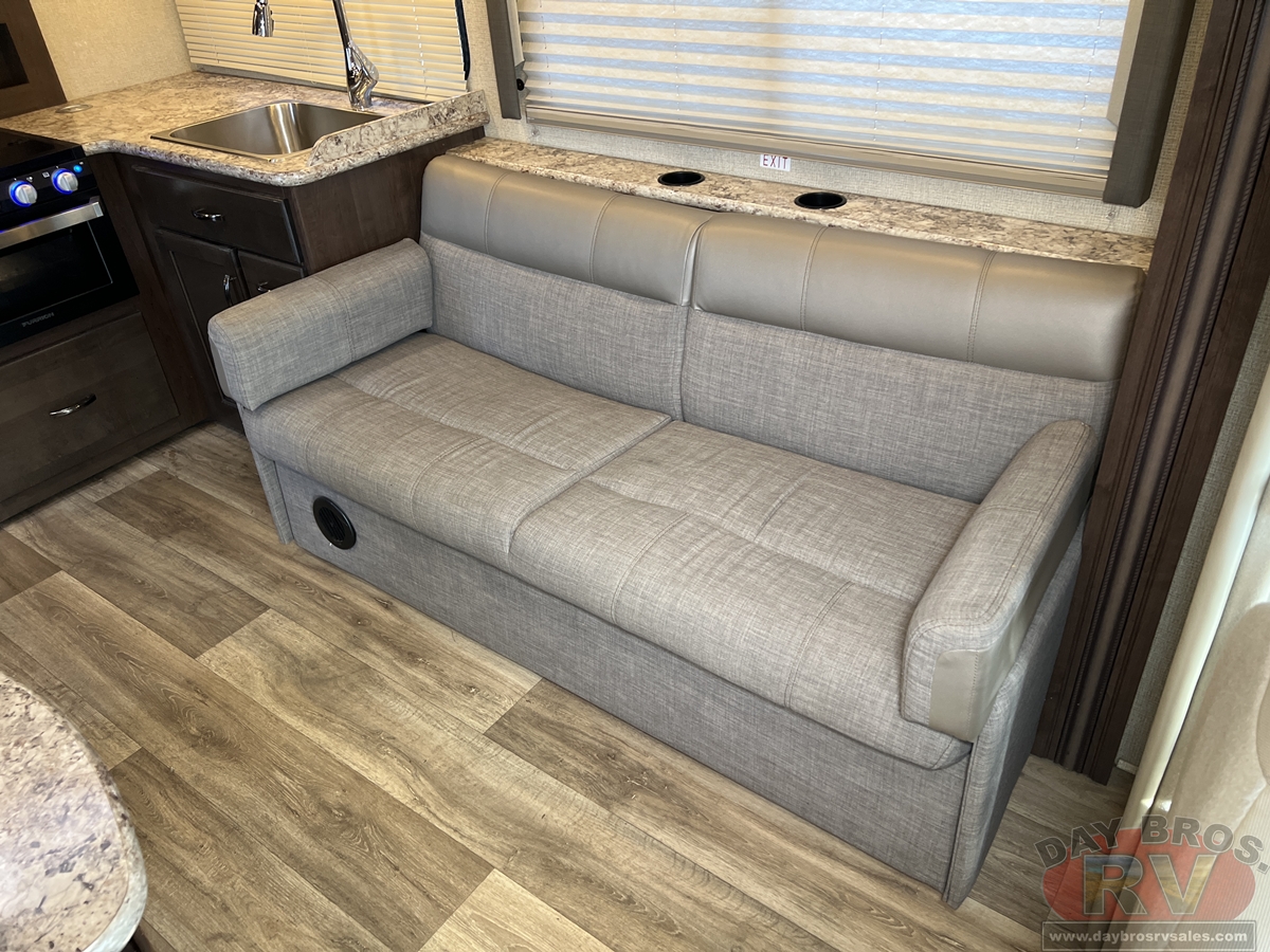 2019 Thor Motor Coach Freedom Elite Motorhome