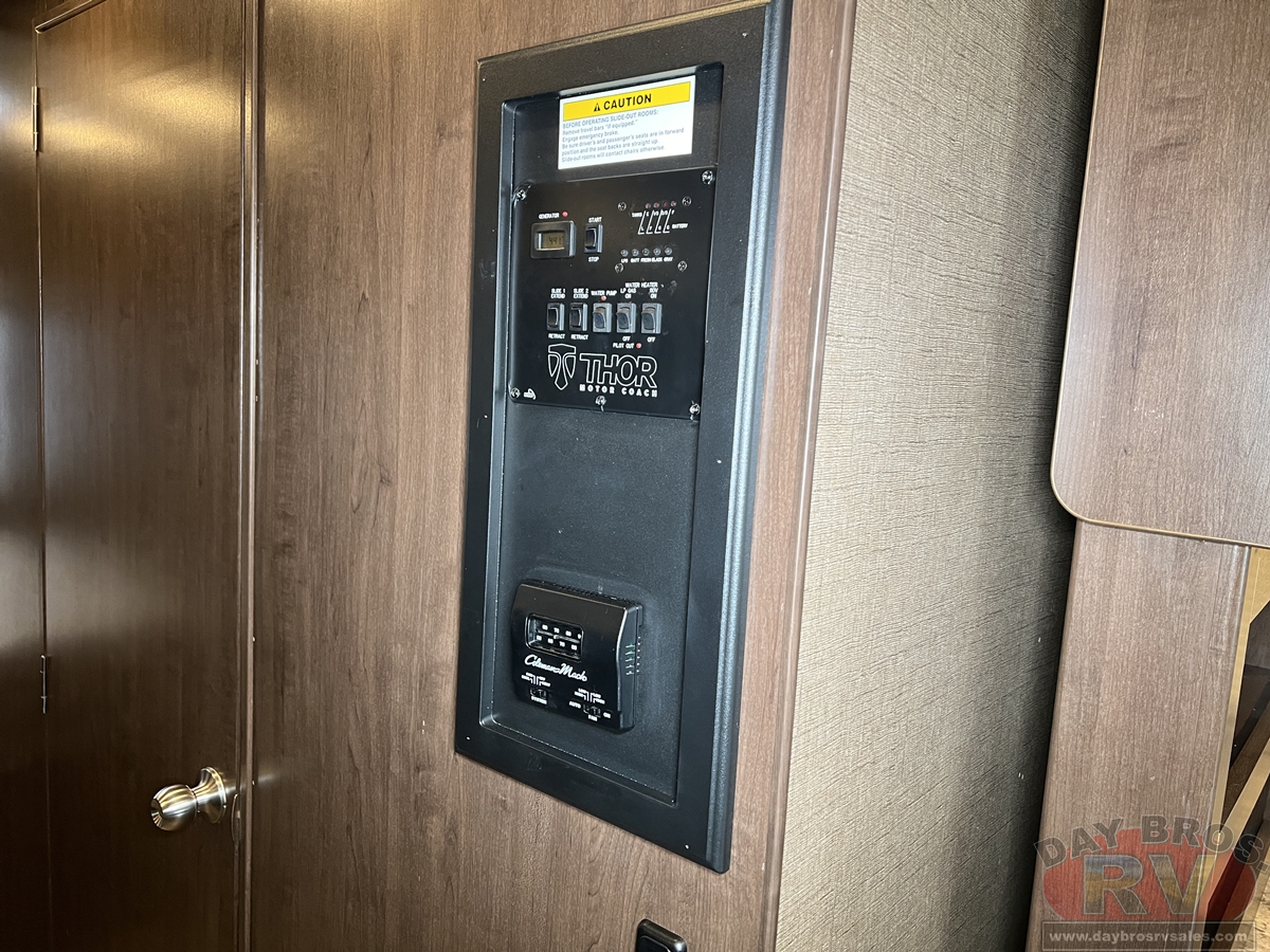 2019 Thor Motor Coach Freedom Elite Motorhome