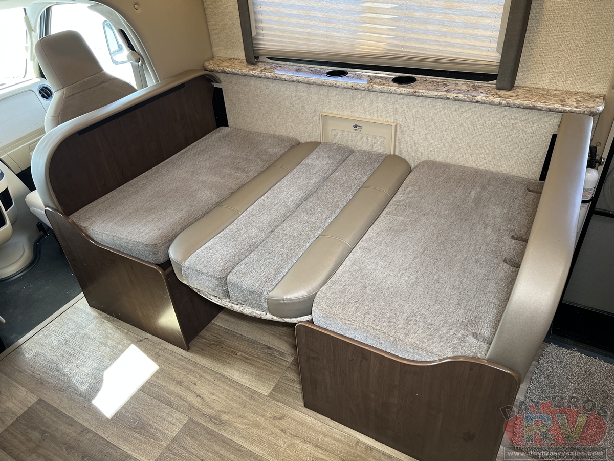 2019 Thor Motor Coach Freedom Elite Motorhome