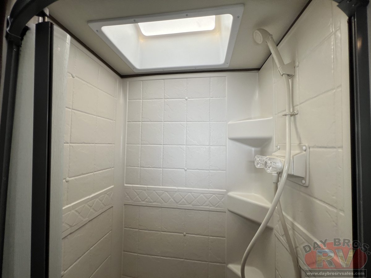 2019 Thor Motor Coach Freedom Elite Motorhome
