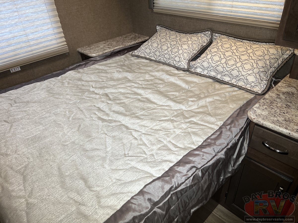 2019 Thor Motor Coach Freedom Elite Motorhome