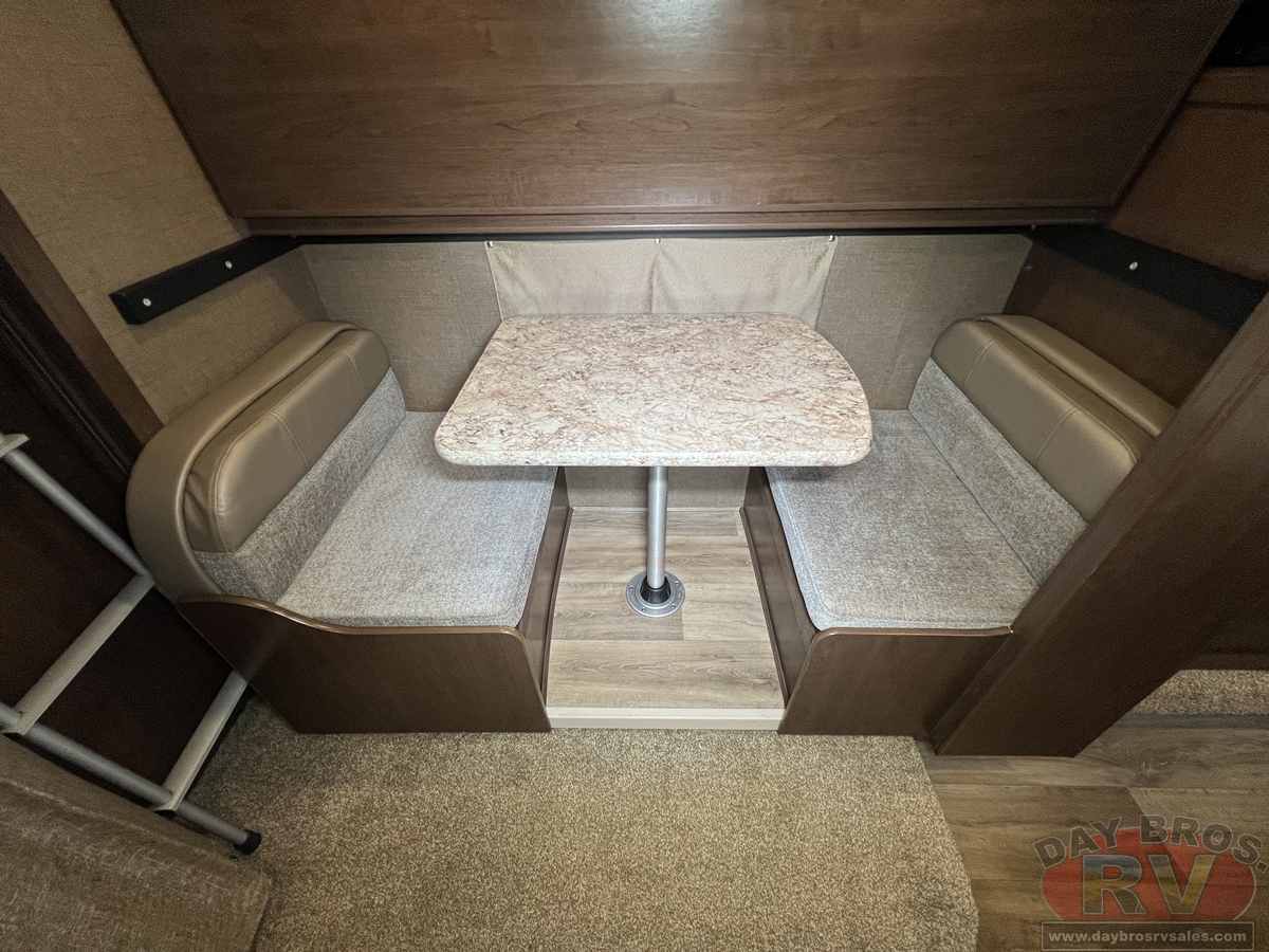 2019 Thor Motor Coach Freedom Elite Motorhome