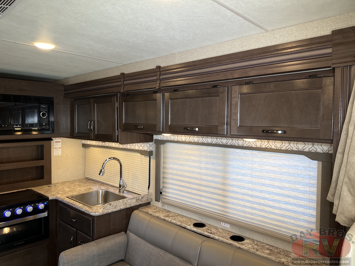 2019 Thor Motor Coach Freedom Elite Motorhome