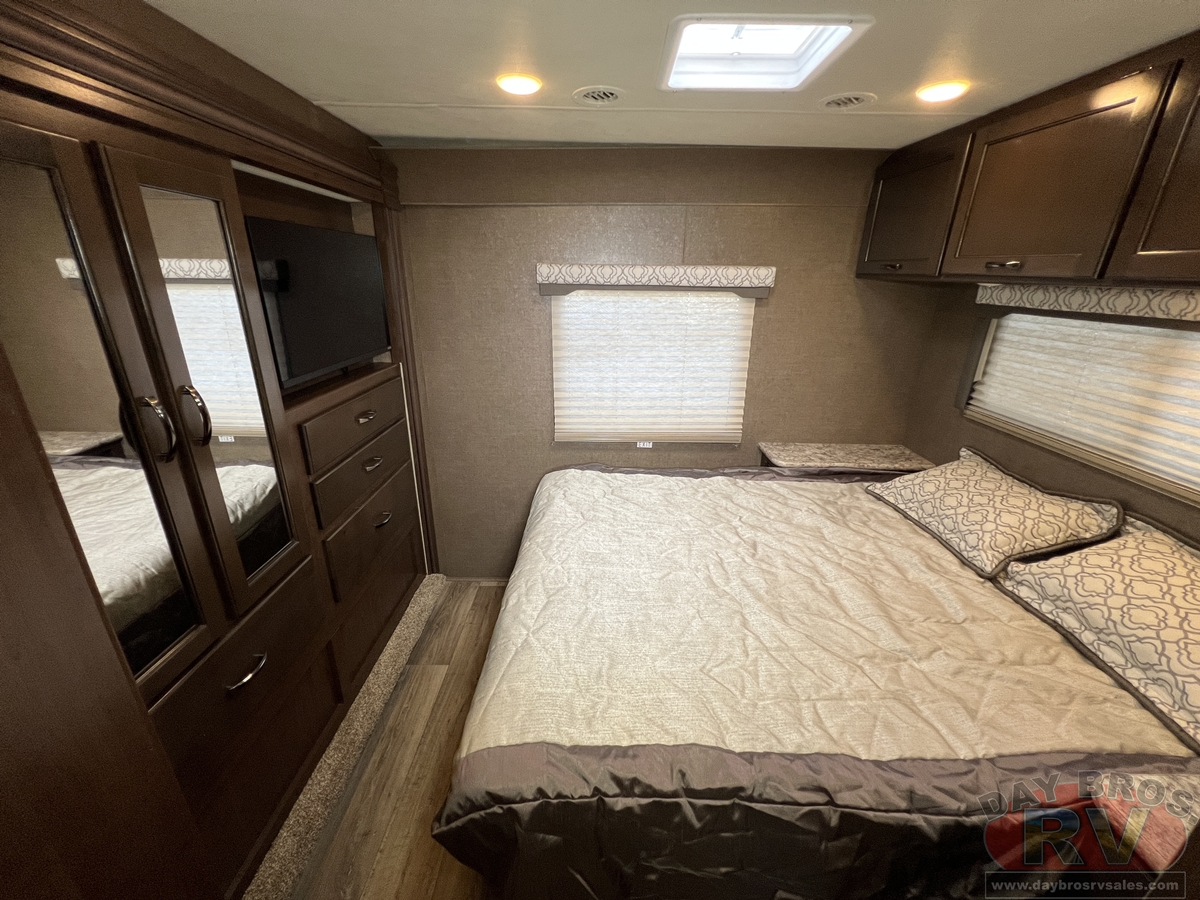 2019 Thor Motor Coach Freedom Elite Motorhome