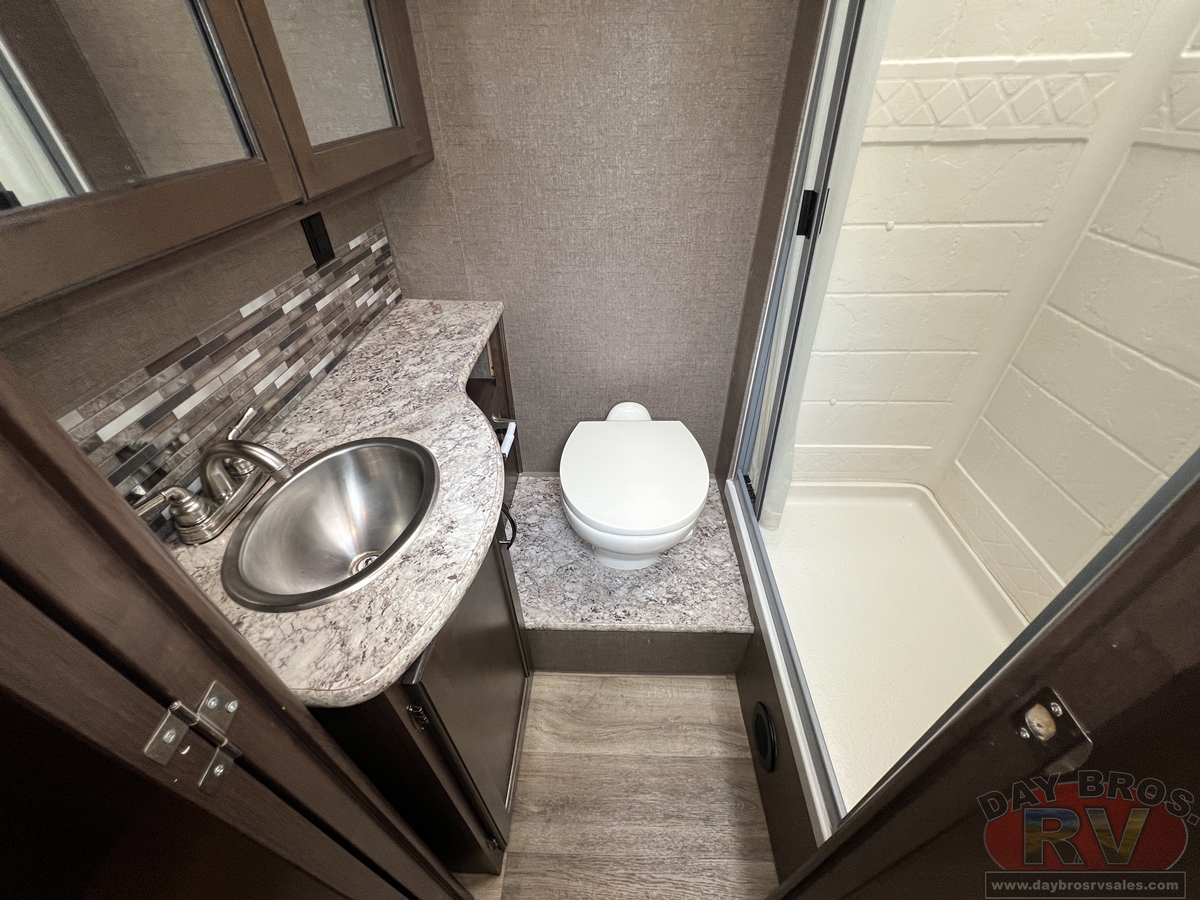 2019 Thor Motor Coach Freedom Elite Motorhome