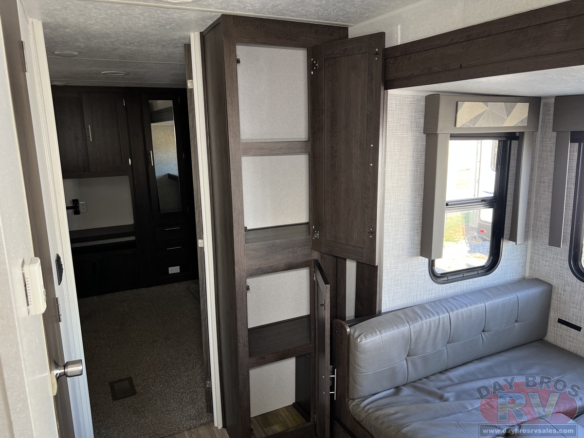 2020 Forest River Salem Midwest 31KQBTS Travel Trailer