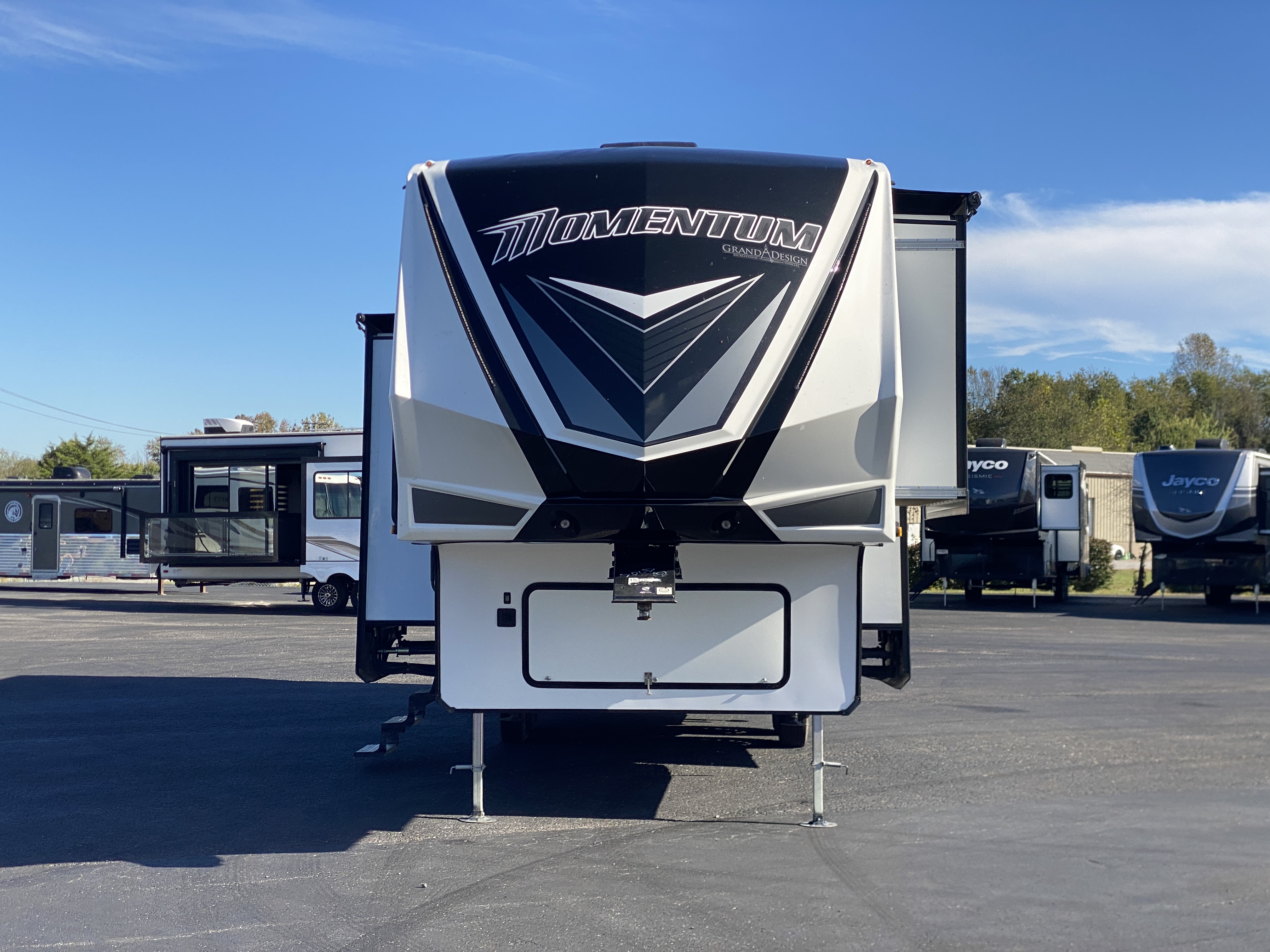 2021 Grand Design Momentum G 320G Toy Hauler Fifth Wheel