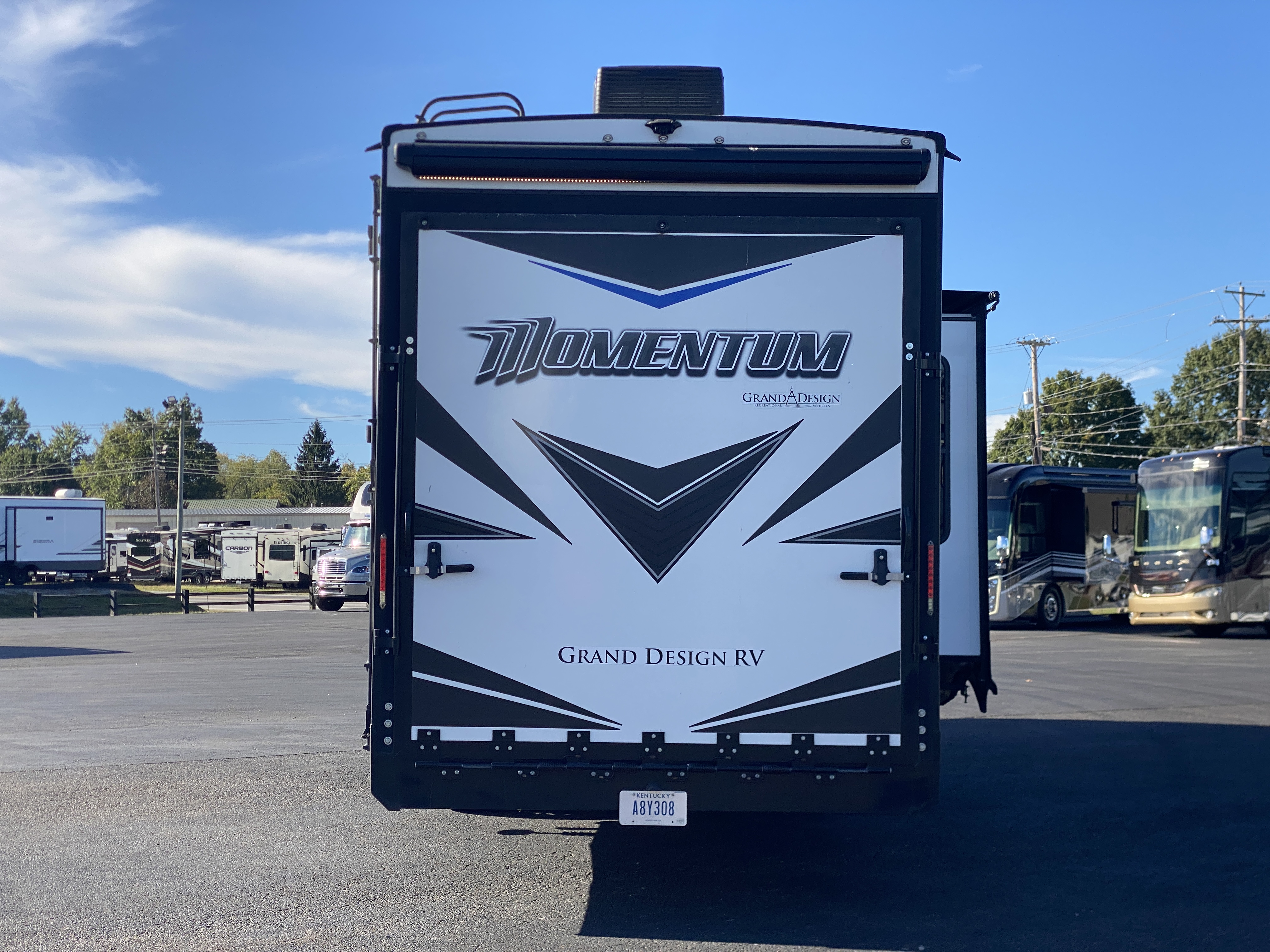 2021 Grand Design Momentum G 320G Toy Hauler Fifth Wheel