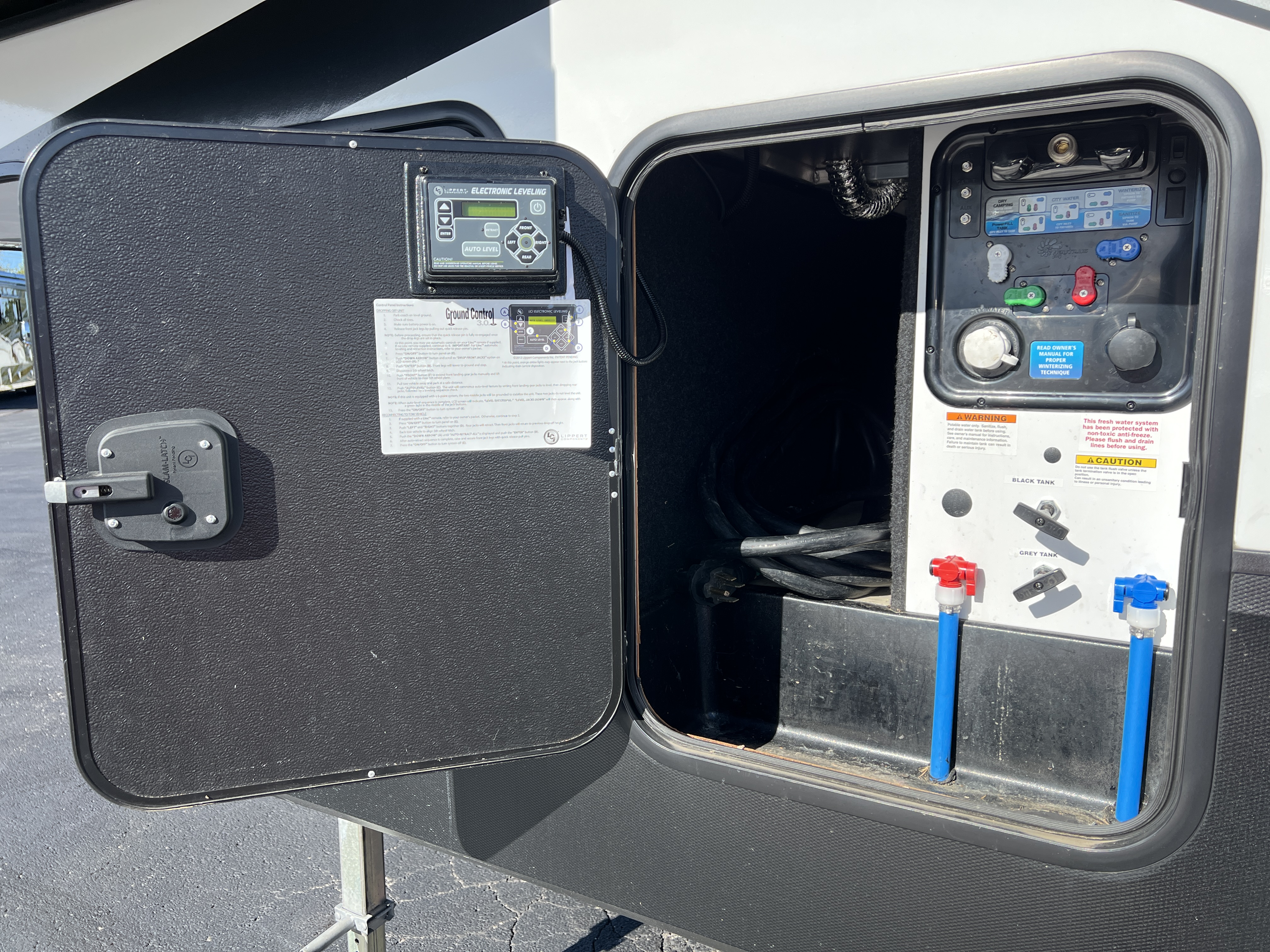 2021 Grand Design Momentum G 320G Toy Hauler Fifth Wheel