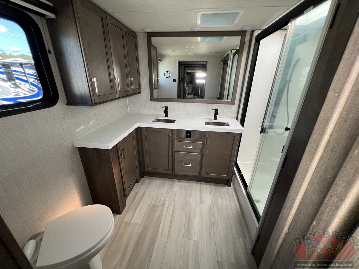 2021 Grand Design Solitude 380FL / 380FL-R Fifth Wheel