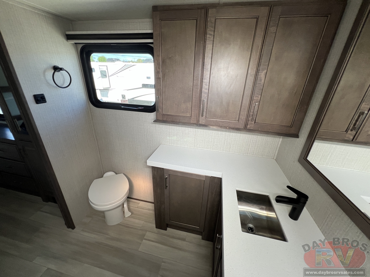 2021 Grand Design Solitude 380FL / 380FL-R Fifth Wheel