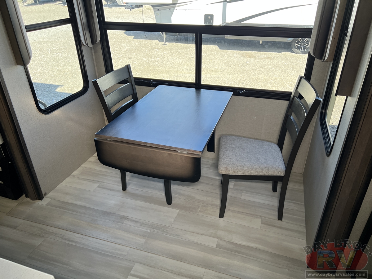 2021 Grand Design Solitude 380FL / 380FL-R Fifth Wheel