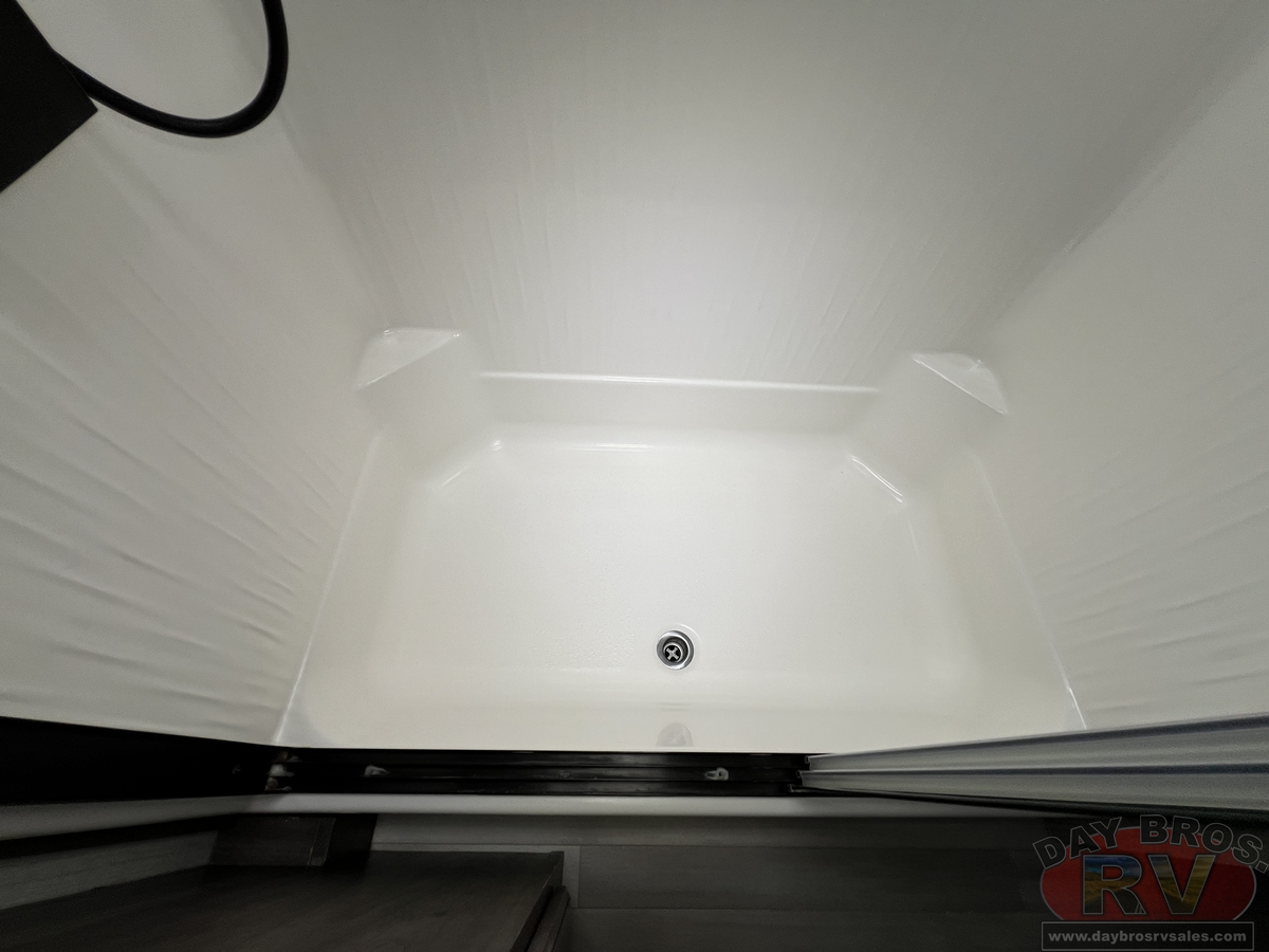 2021 Grand Design Solitude 380FL / 380FL-R Fifth Wheel