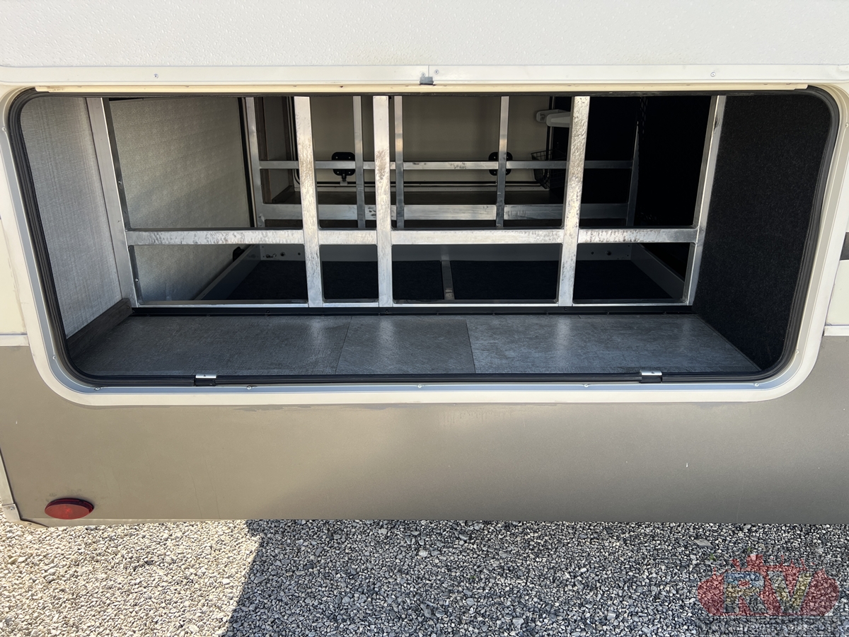 2021 Grand Design Solitude 380FL / 380FL-R Fifth Wheel