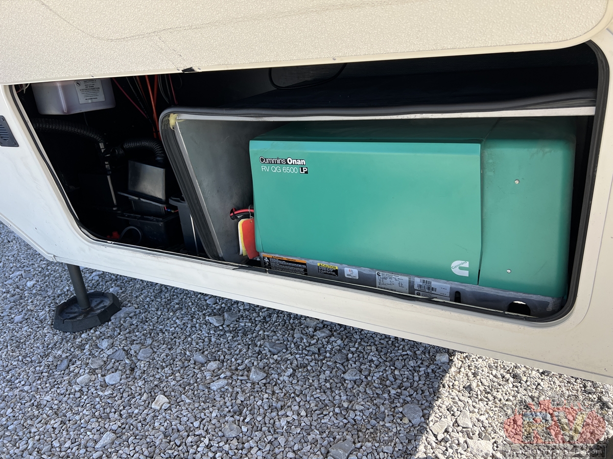 2021 Grand Design Solitude 380FL / 380FL-R Fifth Wheel