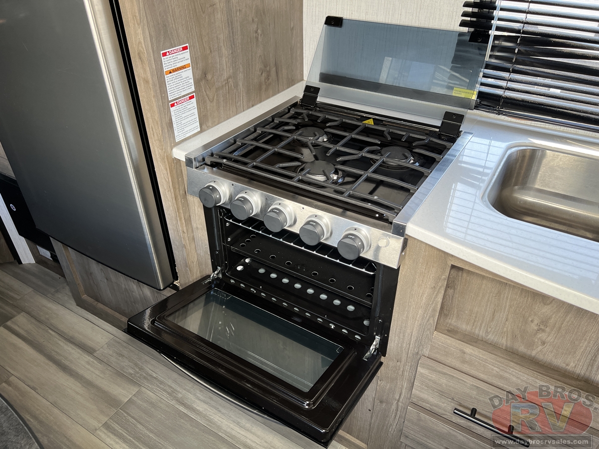 2021 Heartland Pioneer Travel Trailer