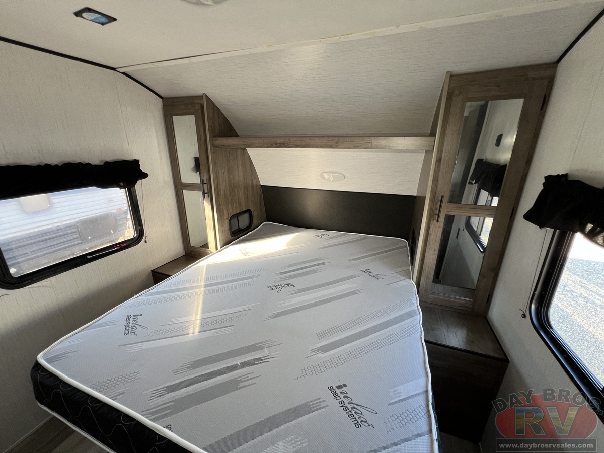 2021 Heartland Pioneer Travel Trailer