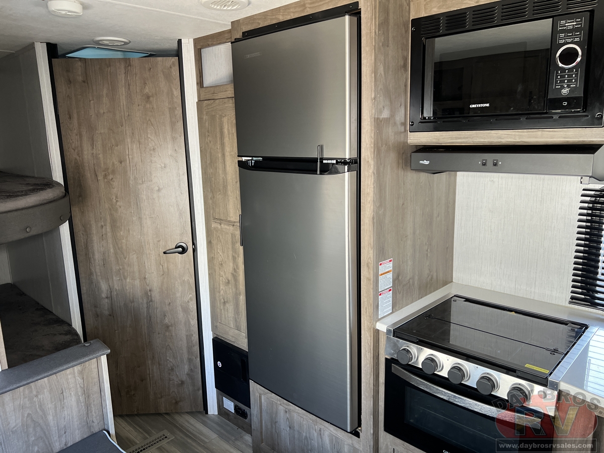 2021 Heartland Pioneer Travel Trailer